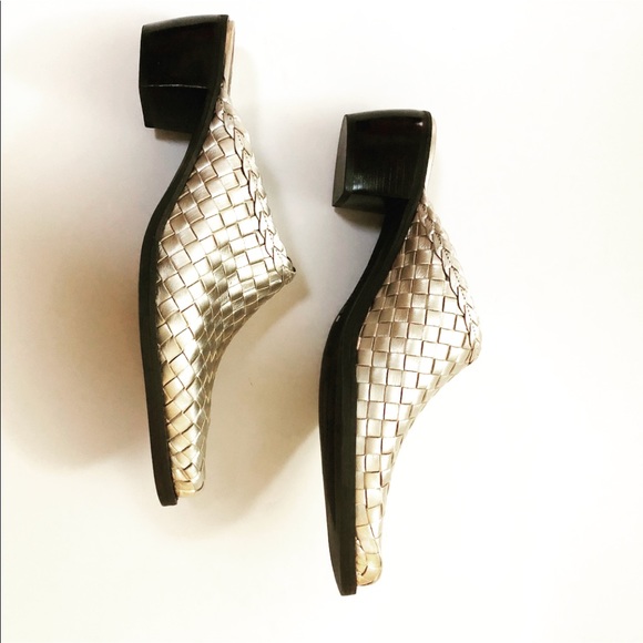 Beautiful Pewter Leather Mules - Picture 4 of 7